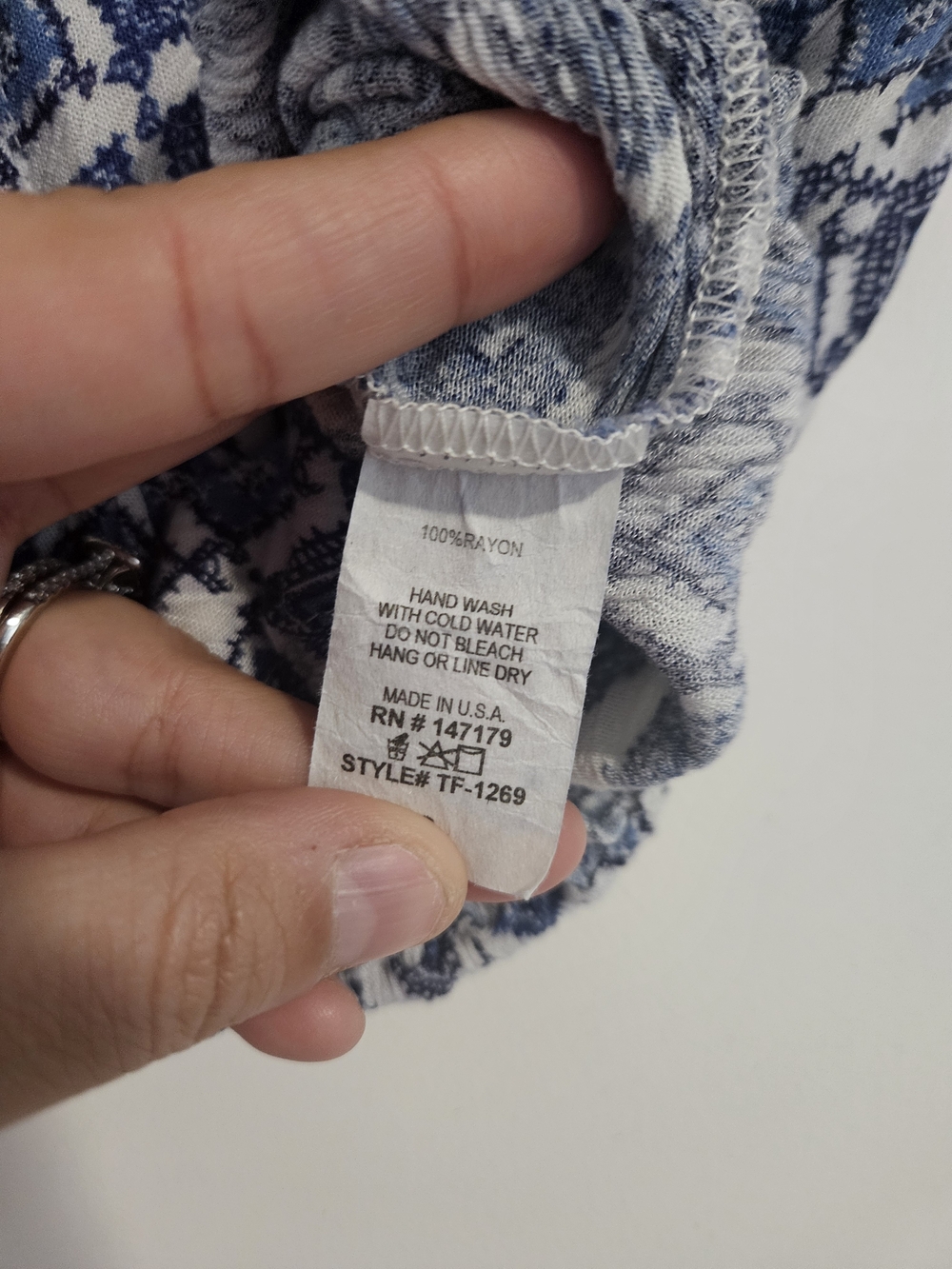 Veronica M Boho Blue and White Diamond Print V-Neck Blouse - Size Medium - Picture 4 of 5